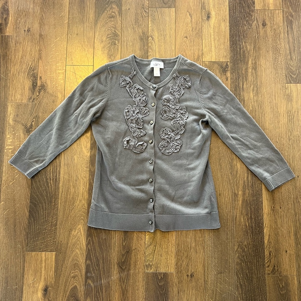 LOFT Gray Floral Button-Up Cardigan